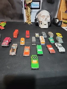 Hot Wheels Matchbox & others lot of 18 vintage cars - Picture 1 of 21