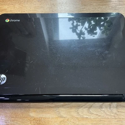 HP Pavilion Chrome Book For Parts - Cracked Screen - Untested - Image 1 of 4