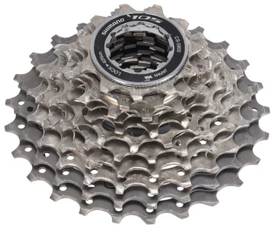 Cassette para bicicleta de carretera Shimano 105 CS-5800 11-25T Titanium Gravel CX Race Foto 1 de 3