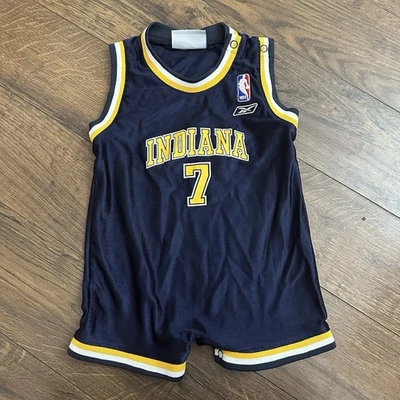 Camiseta Romper Vintage Infantil NBA Jermaine O’Neal Indiana Pacers Tamanho 12m - Imagem 1 de 4