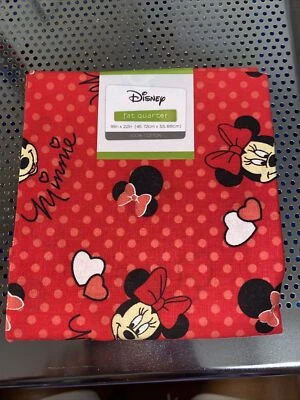 Disney It's All About Minnie Mouse 100 % tela de algodón cuarto de grasa FQ 18" X 22" Foto 1 de 2