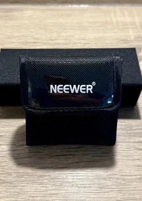 Neweer 52mm Close-Up Macro Lens Filter Set +1 +2 +4 +10 in Soft Pouch - Image 1 of 4