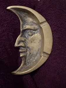 Solid Brass “Man In The Moon” Crescent Shaped Ashtray On 3 Feet - Picture 1 of 4