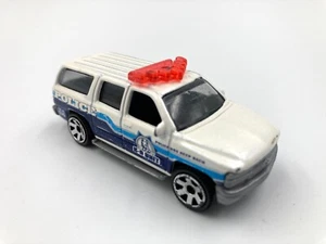 MATCHBOX CHEVROLET SUBURBAN – 2012 - Picture 1 of 4