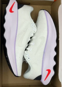 Nike Motiva Zapatos para Correr 'Blanco Lila Flor' DV1238-101 Mujer Talla 9.5 - Imagen 1 de 5