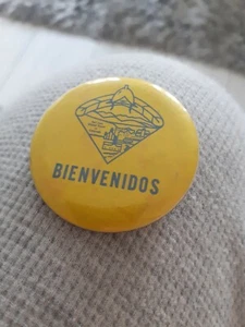 Bienvenidos Vintage Badge - Picture 1 of 3