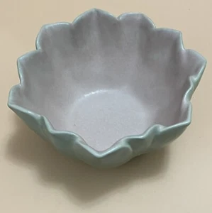 Rookwood Art Pottery 1929 Green and Pink Lotus Bowl Pattern 6132 - Picture 1 of 23