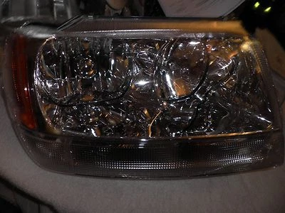 FARO LATERAL DE REPUESTO PARA CONDUCTOR FORD ESCORT/MERCURY TRACER DEPO 331-1144L Foto 1 de 4