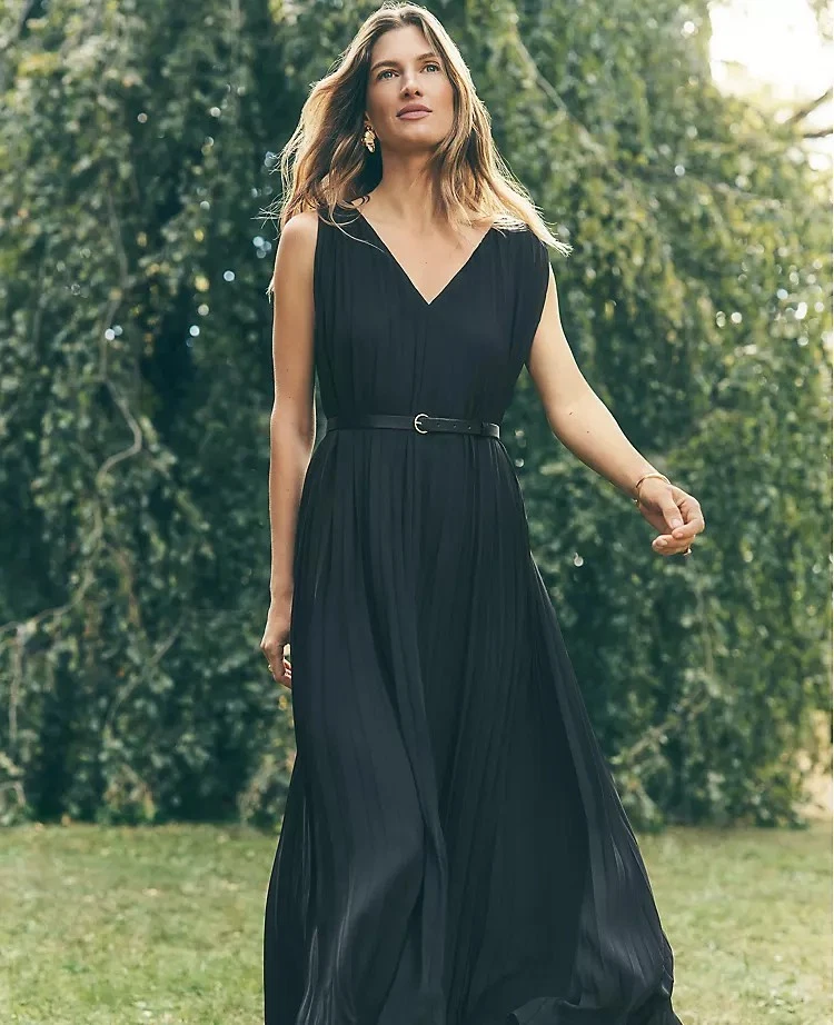 Ann Taylor Pleated Maxi Swing Dress Women Large Black Accordian Toga Deep Plunge - Image 1 of 4