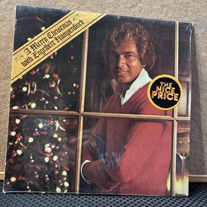 A Merry Christmas With Engelbert Humperdinck 1980 LP Epic   Holiday  Shrink EX - Picture 1 of 4