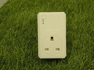 TP-Link AV500 Powerline Adapter with AC Pass Through TL-PA4020P X1 #994 - Picture 1 of 2