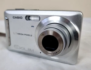 Casio Exilim EX-Z9 Digital Camera 8.0MP 3x Digital Zoom Tested VGC - Picture 1 of 12