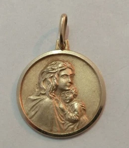 Solid 14K Gold Mother and Child Pendant - Picture 1 of 12