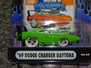 1969 DODGE CHARGER DAYTONA WHITE TIRE LTD ED MUSCLE MACHINES 1/64 - Picture 1 of 13