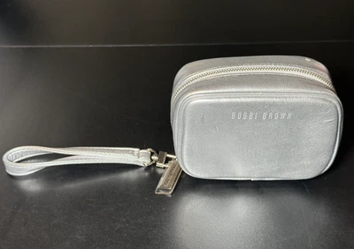 Bolso Estuche de Maquillaje Bobbi Marrón Plateado ~ Con Cremallera ~ NUEVO SIN ETIQUETAS ~ ¡ENVÍO GRATUITO! Foto 1 de 4