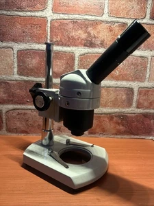 Microscopio Nacional Modelo No. 185 - Imagen 1 de 6