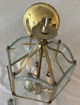 Candelabro tradicional de latão polido vidro e aço semi nivelado - Imagem 1 de 4