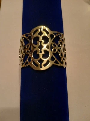 Brazalete de filigrana tono plata "tul" de Lia Sophia, excelente estado Foto 1 de 3