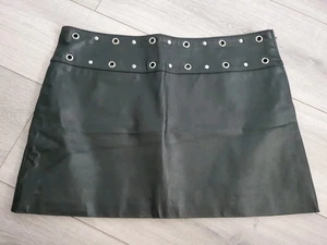 BNWOT Milan Leather Black Genuine Real Leather Studded Mini Skirt Size 14 - Picture 1 of 24