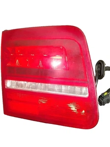 Original Audi A8 4E 2010 Schlussleuchte links innen 4E0945093H - Bild 1 von 5