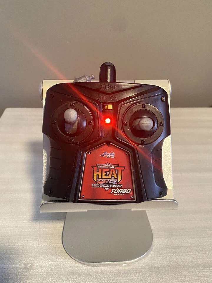 Badge City Heat High Speed Pursuit 1:16 RC Remote Control ONLY 2.4GHz 84209 Jada - Image 1 of 4