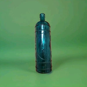 EMERALD GREEN DECORATIVE 11 3/4" TALL COLLECTIBLE BOTTLE  Grapes LEAVES - Picture 1 of 5