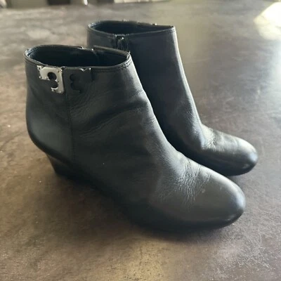 Botines Tory Burch para mujer 6,5 cuero negro tacón de cuña botines logotipo clásico Foto 1 de 4