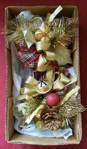 Christmas Cosauges, 2 Pack - Picture 1 of 5