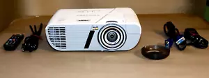 Viewsonic PJD6552LWS Short Throw HDMI Projector. Please Read the Description - Picture 1 of 7