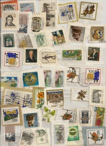 BERLIN COMM.+SEMI-POSTALS on single paper mixture/kiloware 1 oz.(28 grams) 01632 - Picture 1 of 1