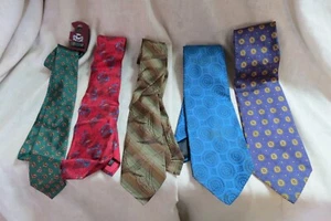 Lot of 5 Vintage Men's Neckties, Wide Paisley Regal, Silk, NWT & preowned 1960's - Picture 1 of 10