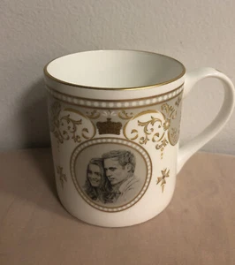 New Royal Worcester Royal Wedding Mug Prince William & Kate England 2011 - Picture 1 of 9