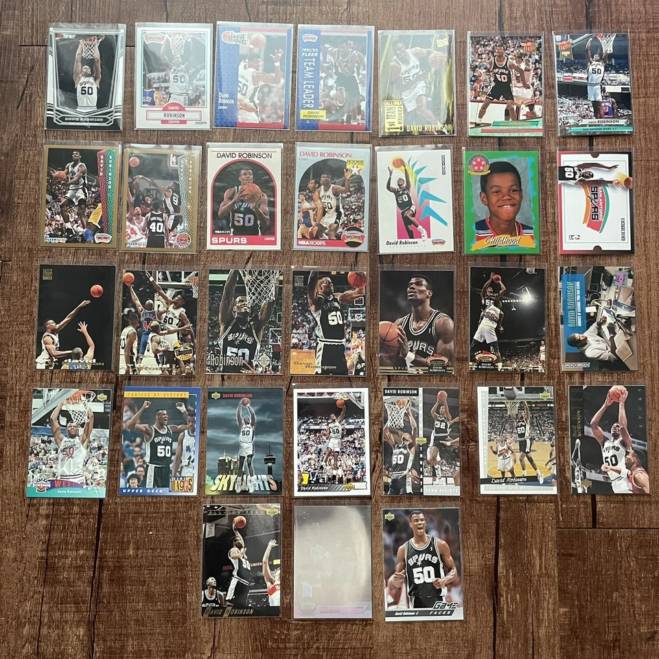 ENORME LOTE David Robinson San Antonio Spurs NBA 1991 Aros Topps Skybox 1992 Fleer Foto 1 de 4