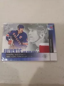 2002-03 PACIFIC ATOMIC MARK MESSIER GAME USED PATCH 2 COLOR 259/312 RANGERS - Picture 1 of 2
