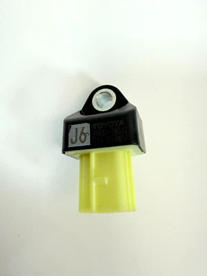 Sensor J6 trasero de choque Toyota Prius 2017-2022 89831-28030 OEM Foto 1 de 4