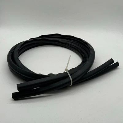 (2) 1950-1954 Porsche 356 Pre-A Door Seal Pair RUBBER Single Barrel 356.52.807 - Image 1 of 3