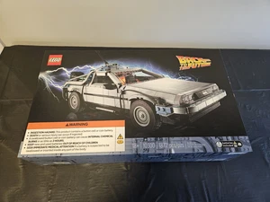 LEGO Icons: Back to the Future Time Machine (10300) - Picture 1 of 4
