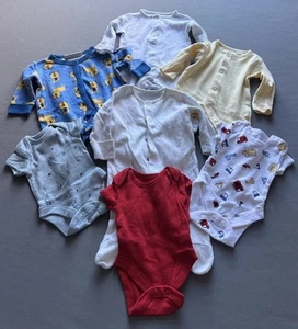 Newborn Tiny Baby First Size Boys Clothes Bundle 0-1 Months Bodysuits 7 Pieces - Picture 1 of 11