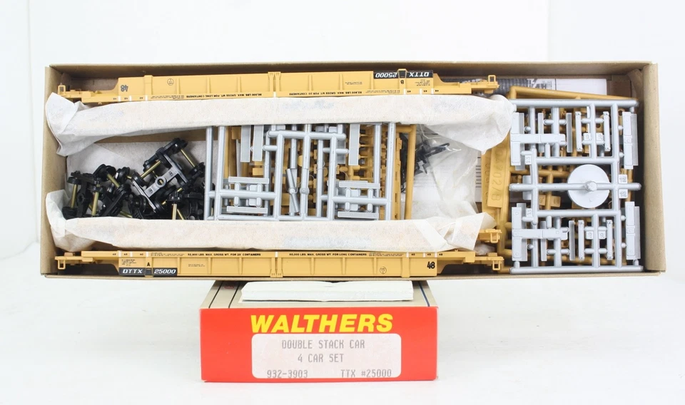 Walthers HO Scale Set of 4 Trailer Train 70' Thrall Double Stack Car DTTX 25017