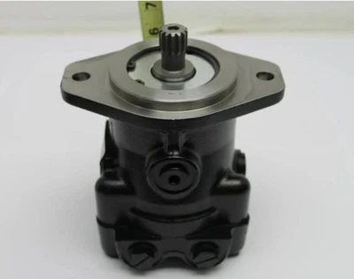 33432GT 33432 OEM Hydraulic Motor for Genie Lift S-40 S-60 S-65 Z-45/25 Z-51/30J - Image 1 of 4