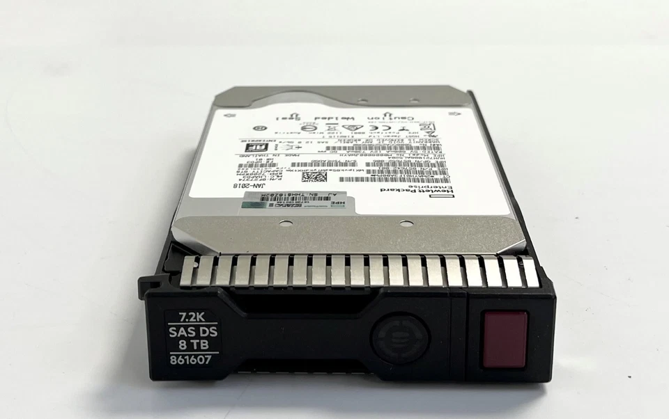 HPE 8TB SAS 861590-B21 7.2K LFF SC He 512e DS 3.5" Hard Drive - Image 1 of 4