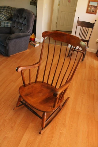 Vintage Nichols and Stone Windsor Rocking Armchair  Local Pickup NW Ohio Cover