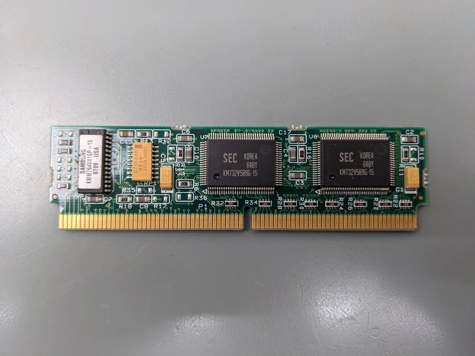 Samsung 256KB SRAM Cache Module 160-PIN, KMM764V41GP-15 - Image 1 of 2