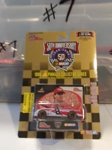 Hut Stricklin NASCAR Racing Champions 1998 Pinnacle Series 1:64 Diecast Car - Picture 1 of 4