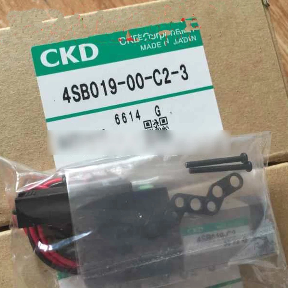 NEW 1PC For CKD 4SB019-00-C2-3 DC24V Pneumatic Solenoid Valve #Y - Image 1 of 2
