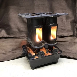 Antique Game Jr no.2  Kerosene Sad Iron Heater Stove W/ Double Burner - Picture 1 of 15