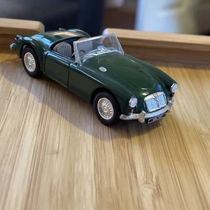 Corgi  MGA 1600 MK1  in Green excellent condition un-boxed - Picture 1 of 13