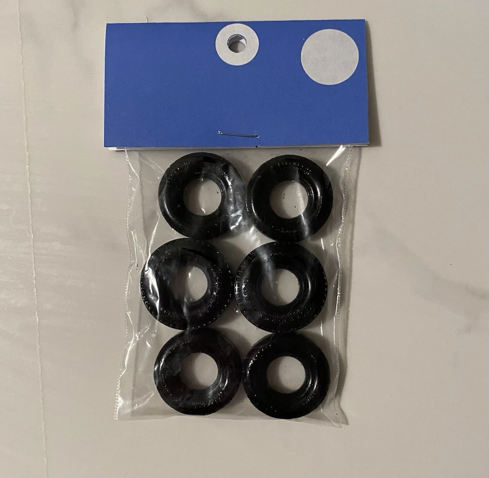 Neumáticos AMT Auténticos Modelo Autopista de Peaje REPRO Darlingtons & Slicks - Paquete de 6 Foto 1 de 1