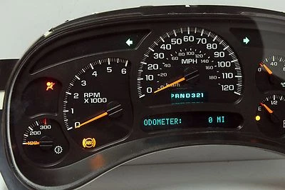 03 04 05 GMC Yukon Silverado HD GAS Reman panel de instrumentos 0 millas $50 BACK Foto 1 de 3