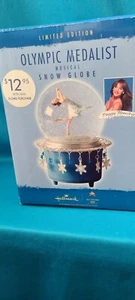 2002 HALLMARK PEGGY FLEMING MUSICAL SNOW GLOBE- NEVER REMOVED FROM BOX - Picture 1 of 5